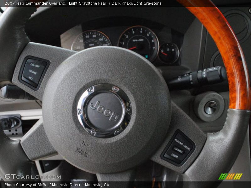Light Graystone Pearl / Dark Khaki/Light Graystone 2007 Jeep Commander Overland