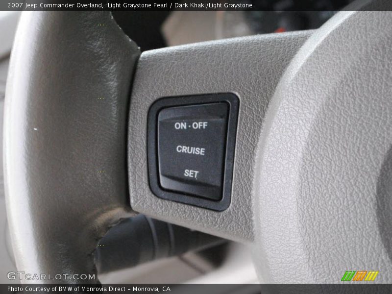 Light Graystone Pearl / Dark Khaki/Light Graystone 2007 Jeep Commander Overland