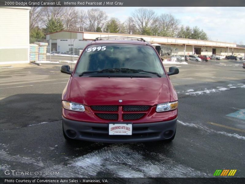 Inferno Red Pearlcoat / Mist Gray 2000 Dodge Grand Caravan LE