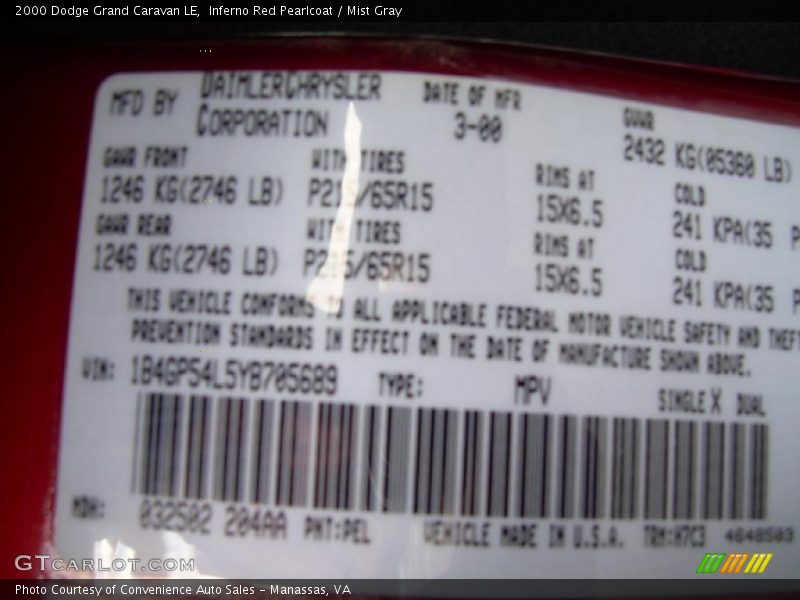 Inferno Red Pearlcoat / Mist Gray 2000 Dodge Grand Caravan LE