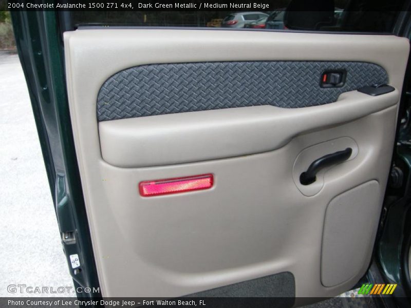 Dark Green Metallic / Medium Neutral Beige 2004 Chevrolet Avalanche 1500 Z71 4x4