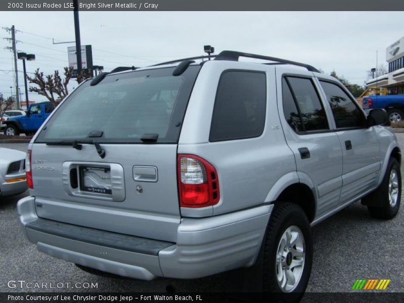 Bright Silver Metallic / Gray 2002 Isuzu Rodeo LSE