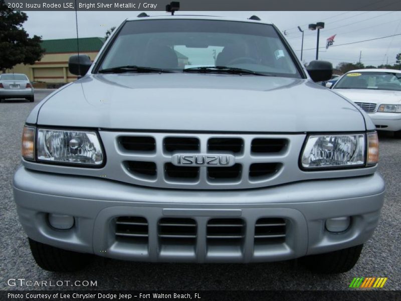 Bright Silver Metallic / Gray 2002 Isuzu Rodeo LSE