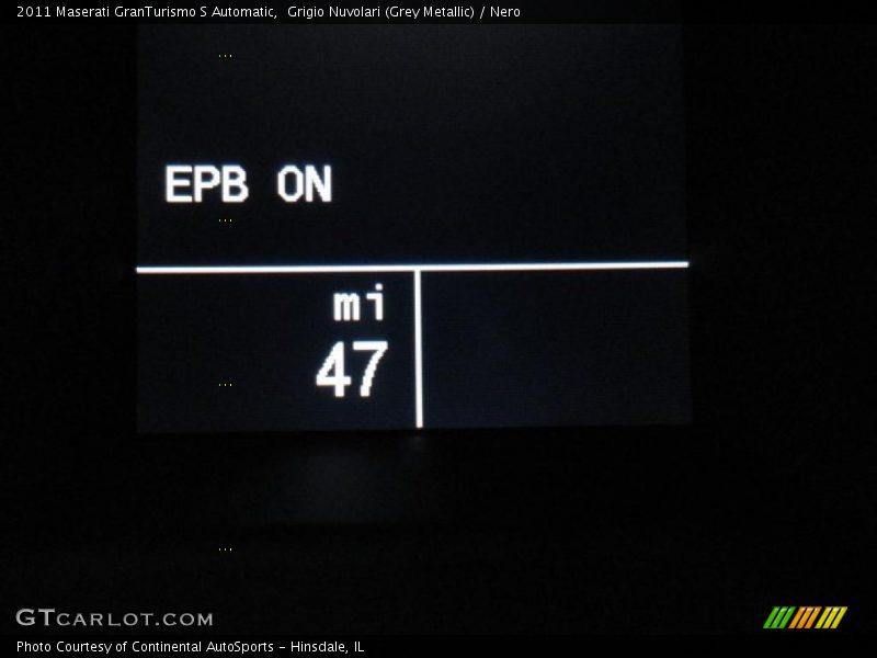 Grigio Nuvolari (Grey Metallic) / Nero 2011 Maserati GranTurismo S Automatic