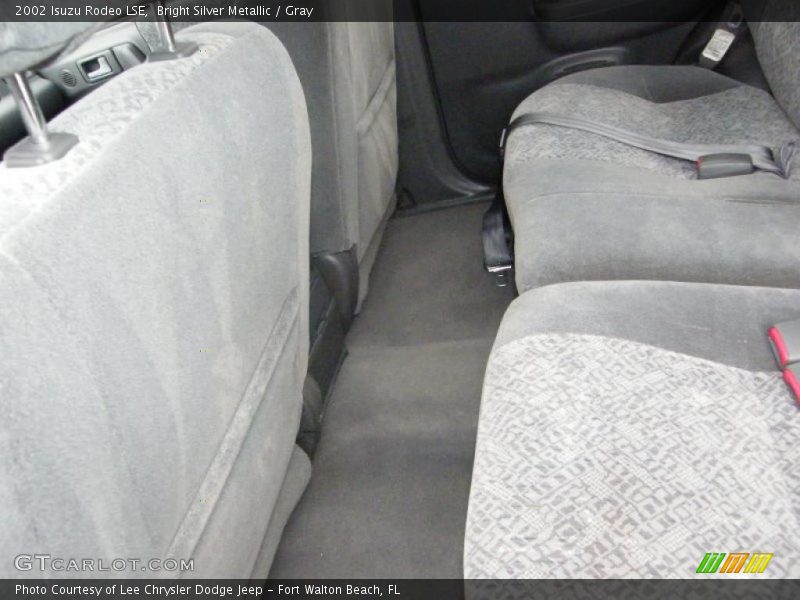 Bright Silver Metallic / Gray 2002 Isuzu Rodeo LSE