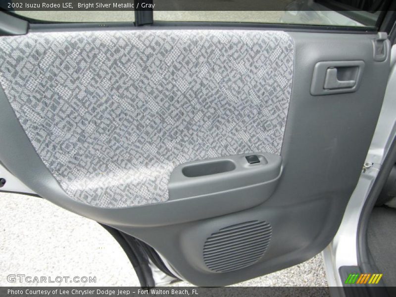 Bright Silver Metallic / Gray 2002 Isuzu Rodeo LSE