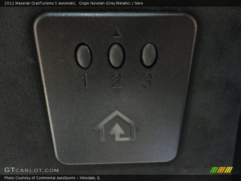 Grigio Nuvolari (Grey Metallic) / Nero 2011 Maserati GranTurismo S Automatic