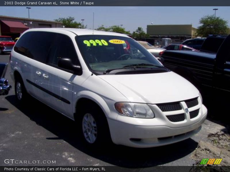 Stone White / Taupe 2003 Dodge Grand Caravan eL