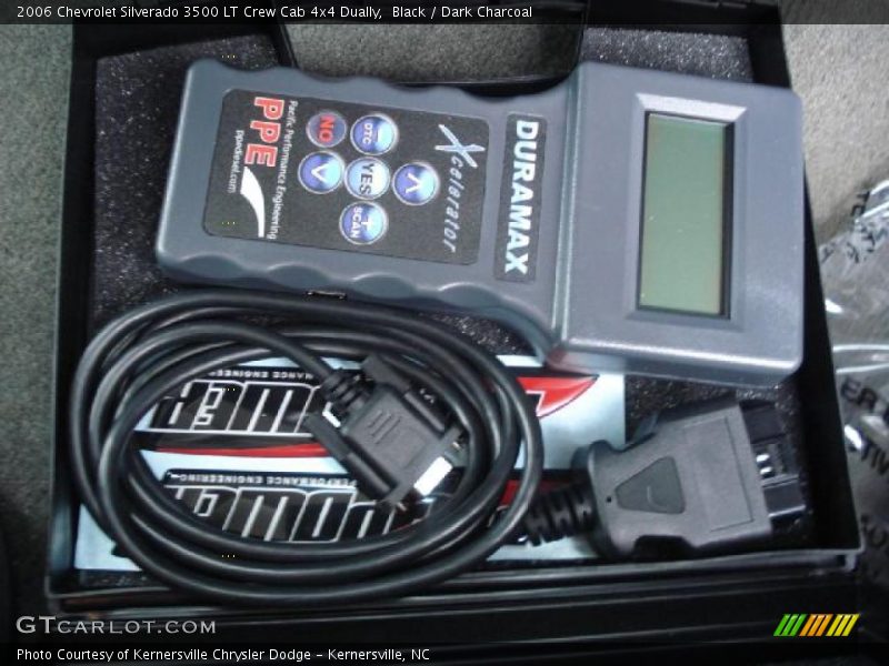 Black / Dark Charcoal 2006 Chevrolet Silverado 3500 LT Crew Cab 4x4 Dually