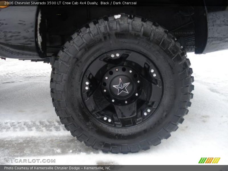 Custom Wheels of 2006 Silverado 3500 LT Crew Cab 4x4 Dually