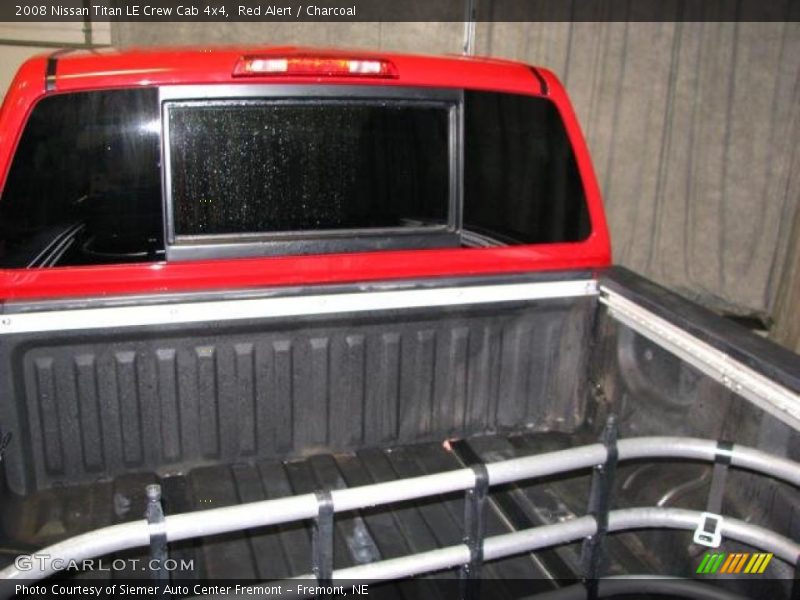 Red Alert / Charcoal 2008 Nissan Titan LE Crew Cab 4x4