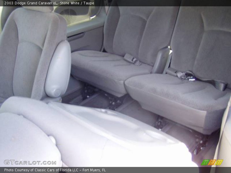 Stone White / Taupe 2003 Dodge Grand Caravan eL