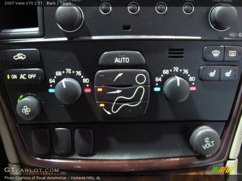 Controls of 2007 V70 2.5T