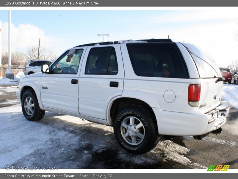 White / Medium Gray 1998 Oldsmobile Bravada AWD