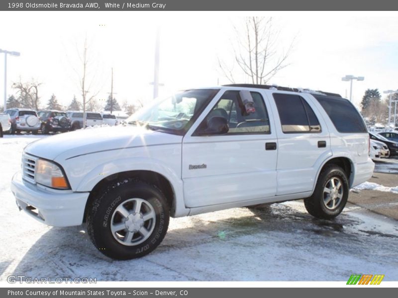 White / Medium Gray 1998 Oldsmobile Bravada AWD