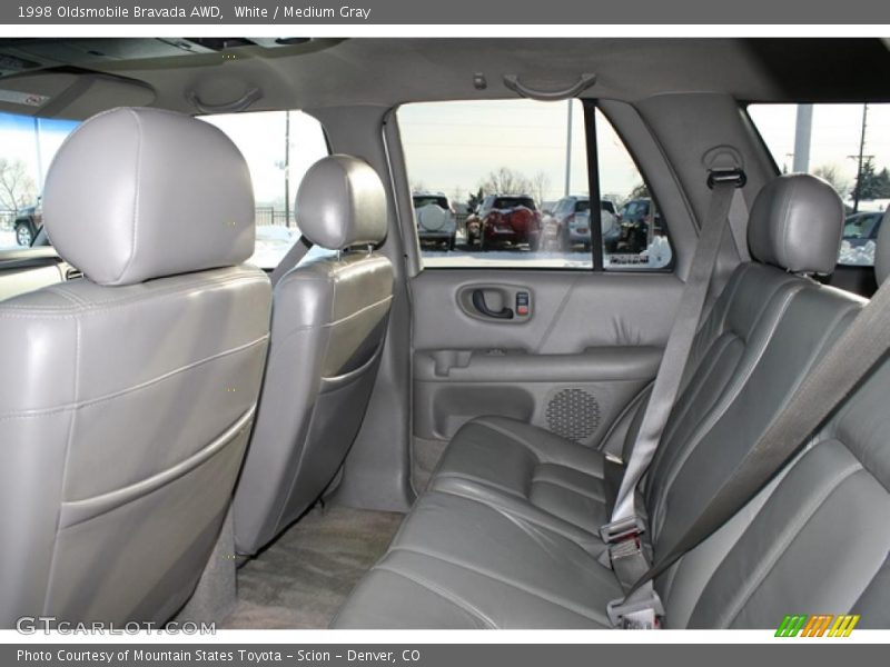 White / Medium Gray 1998 Oldsmobile Bravada AWD