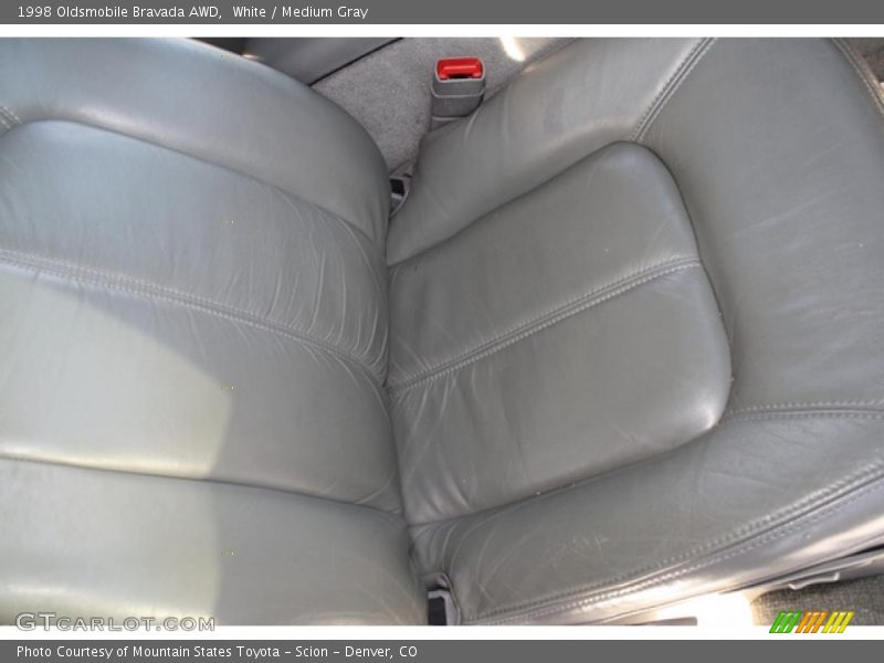 White / Medium Gray 1998 Oldsmobile Bravada AWD