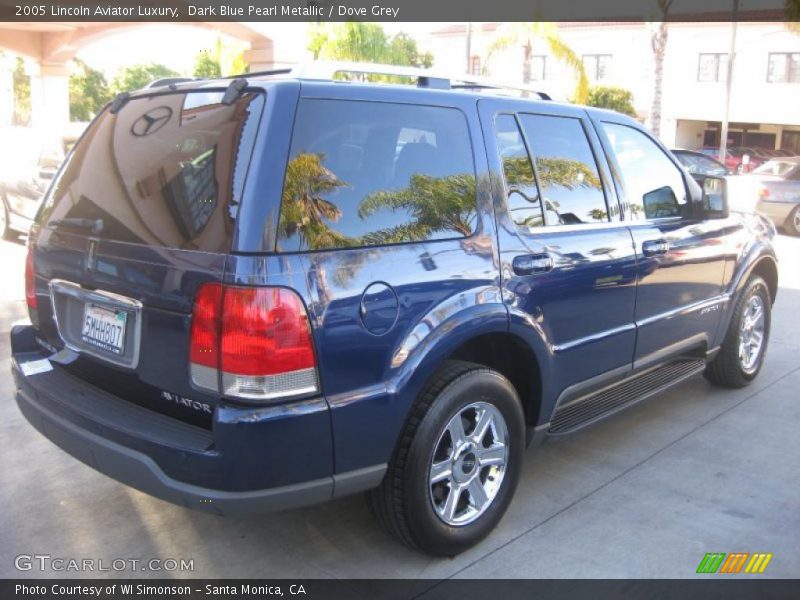 Dark Blue Pearl Metallic / Dove Grey 2005 Lincoln Aviator Luxury