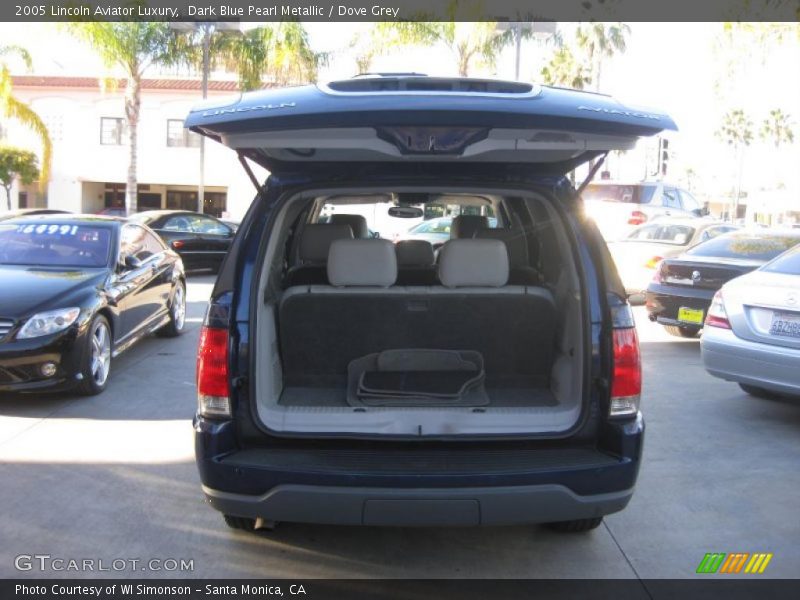 Dark Blue Pearl Metallic / Dove Grey 2005 Lincoln Aviator Luxury