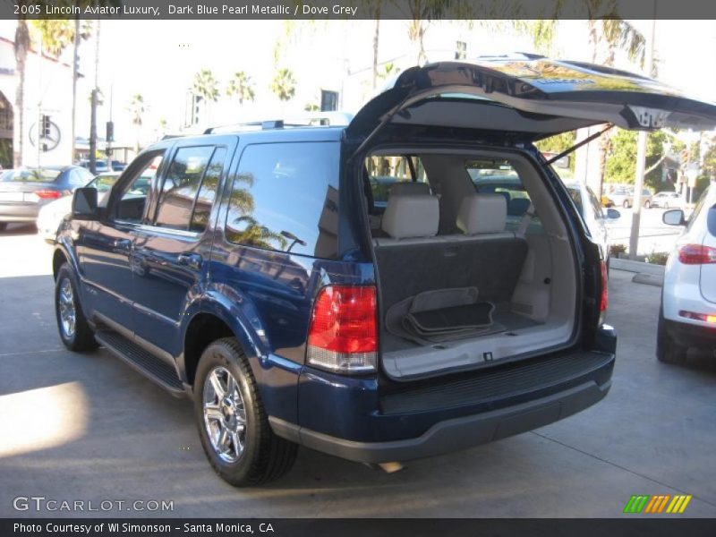 Dark Blue Pearl Metallic / Dove Grey 2005 Lincoln Aviator Luxury