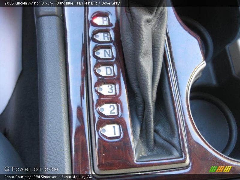 Dark Blue Pearl Metallic / Dove Grey 2005 Lincoln Aviator Luxury