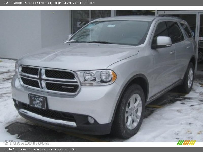 Front 3/4 View of 2011 Durango Crew 4x4