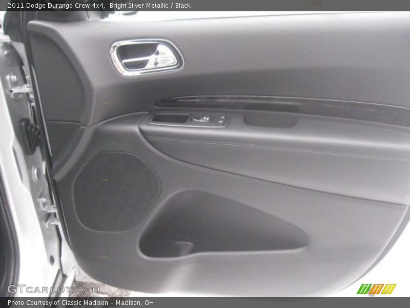 Bright Silver Metallic / Black 2011 Dodge Durango Crew 4x4