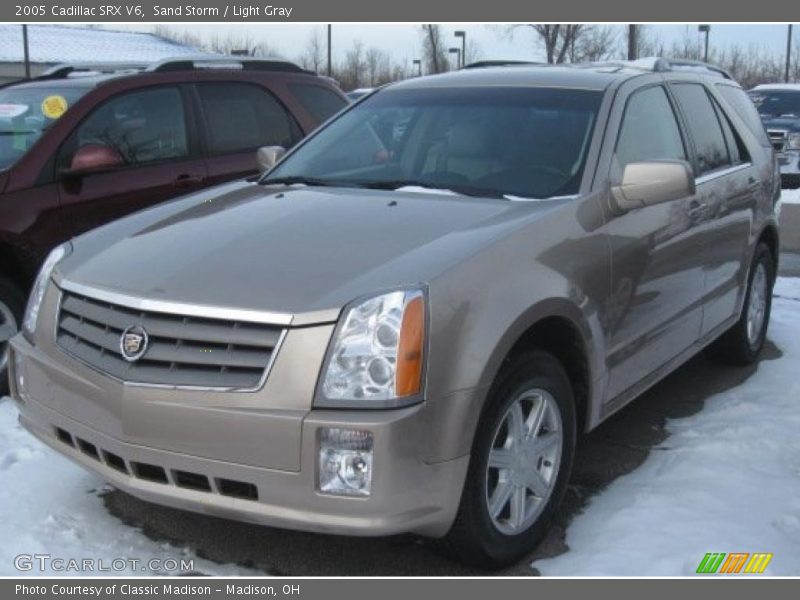 Sand Storm / Light Gray 2005 Cadillac SRX V6