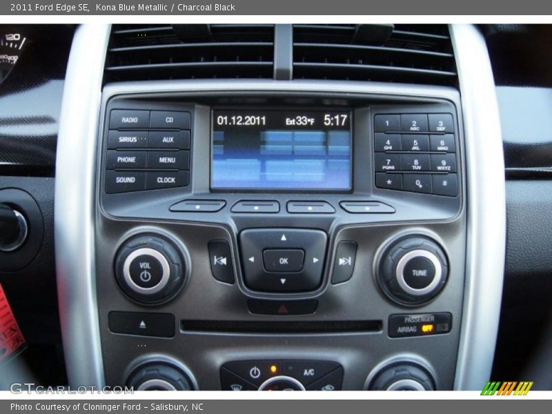 Controls of 2011 Edge SE