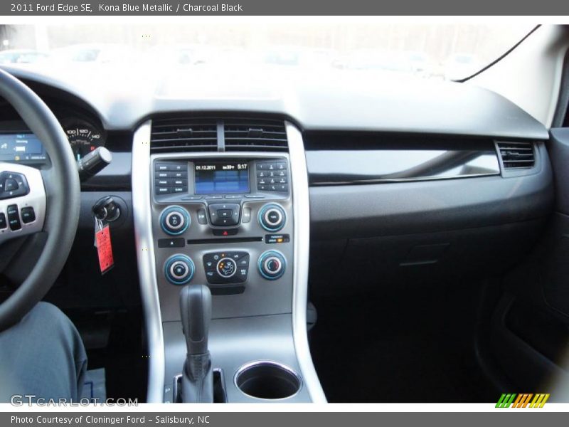 Kona Blue Metallic / Charcoal Black 2011 Ford Edge SE