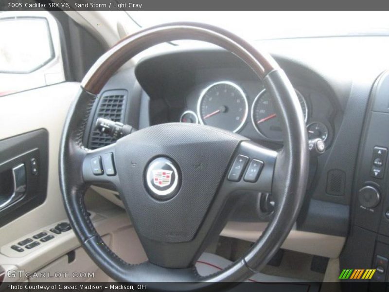 Sand Storm / Light Gray 2005 Cadillac SRX V6