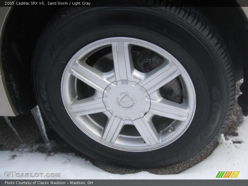 Sand Storm / Light Gray 2005 Cadillac SRX V6