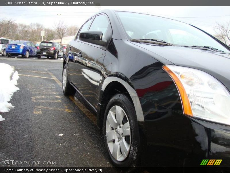 Super Black / Charcoal/Steel 2008 Nissan Sentra 2.0