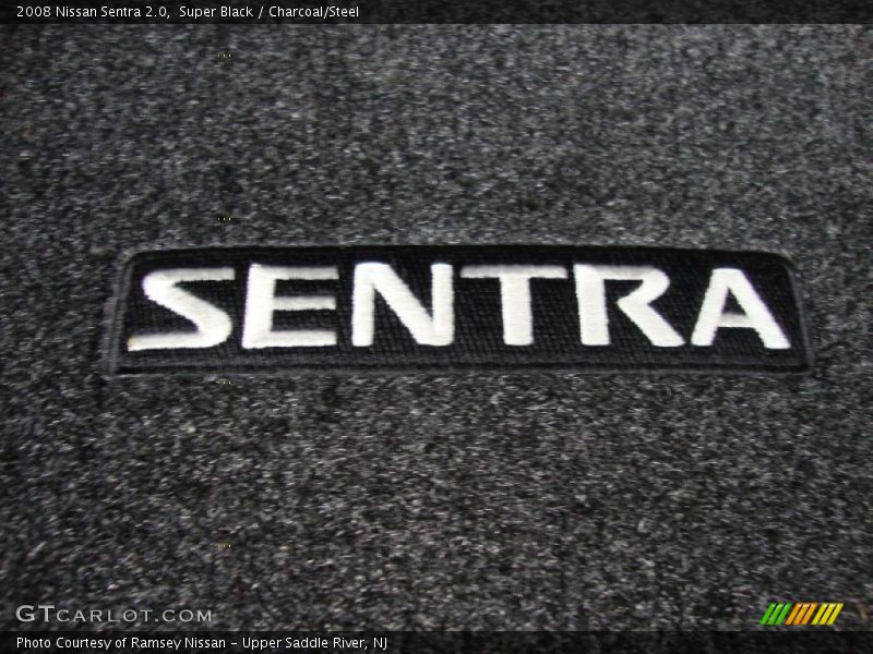 Super Black / Charcoal/Steel 2008 Nissan Sentra 2.0