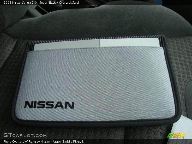 Super Black / Charcoal/Steel 2008 Nissan Sentra 2.0