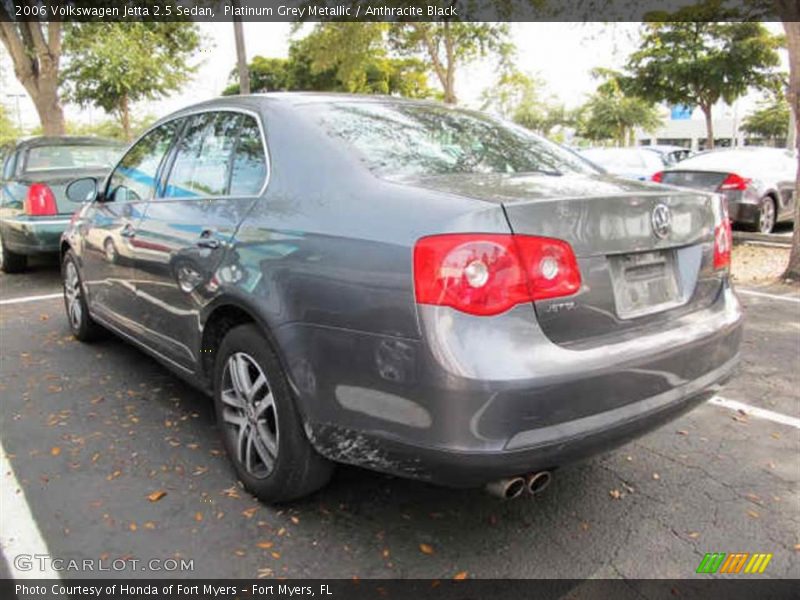 Platinum Grey Metallic / Anthracite Black 2006 Volkswagen Jetta 2.5 Sedan