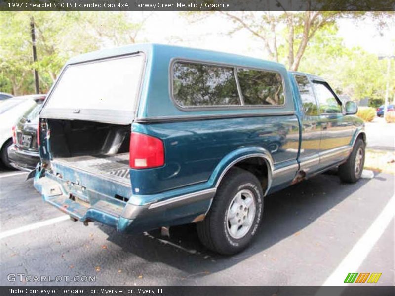 Fairway Green Metallic / Graphite 1997 Chevrolet S10 LS Extended Cab 4x4
