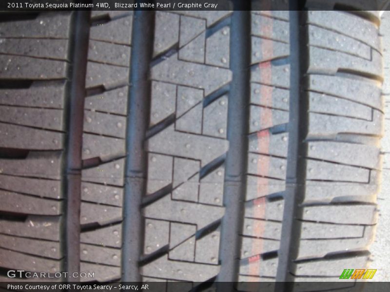 Blizzard White Pearl / Graphite Gray 2011 Toyota Sequoia Platinum 4WD