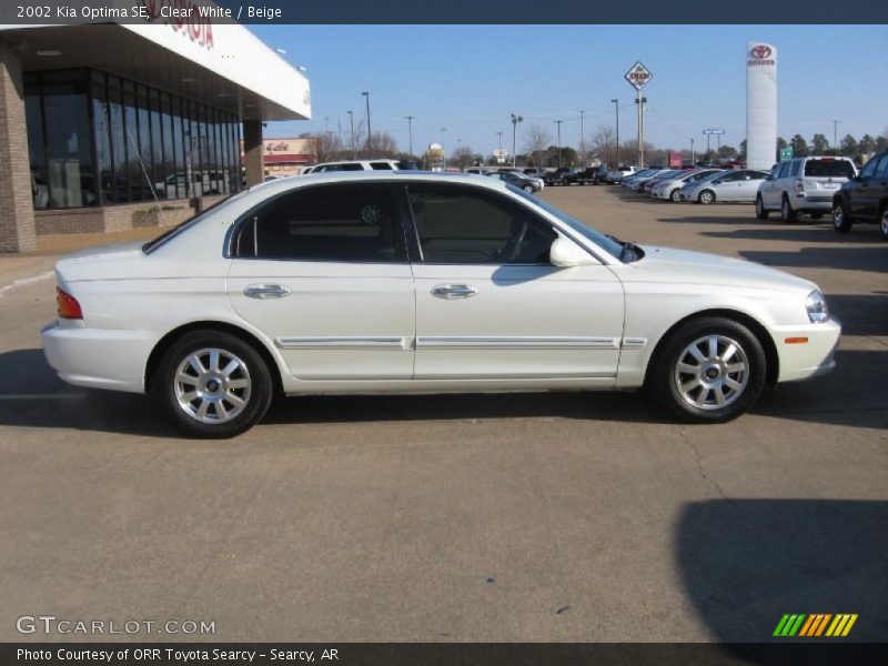 Clear White / Beige 2002 Kia Optima SE