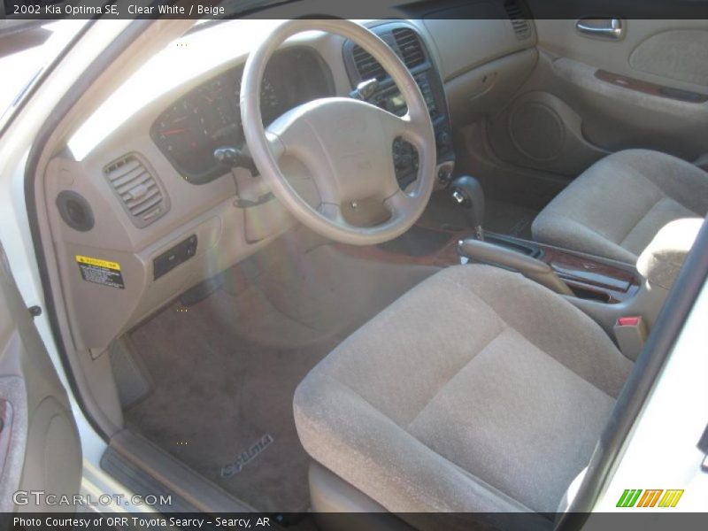 Clear White / Beige 2002 Kia Optima SE