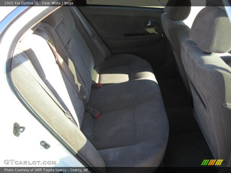 Clear White / Beige 2002 Kia Optima SE