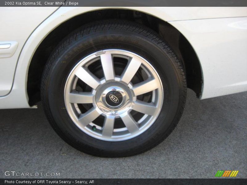 Clear White / Beige 2002 Kia Optima SE