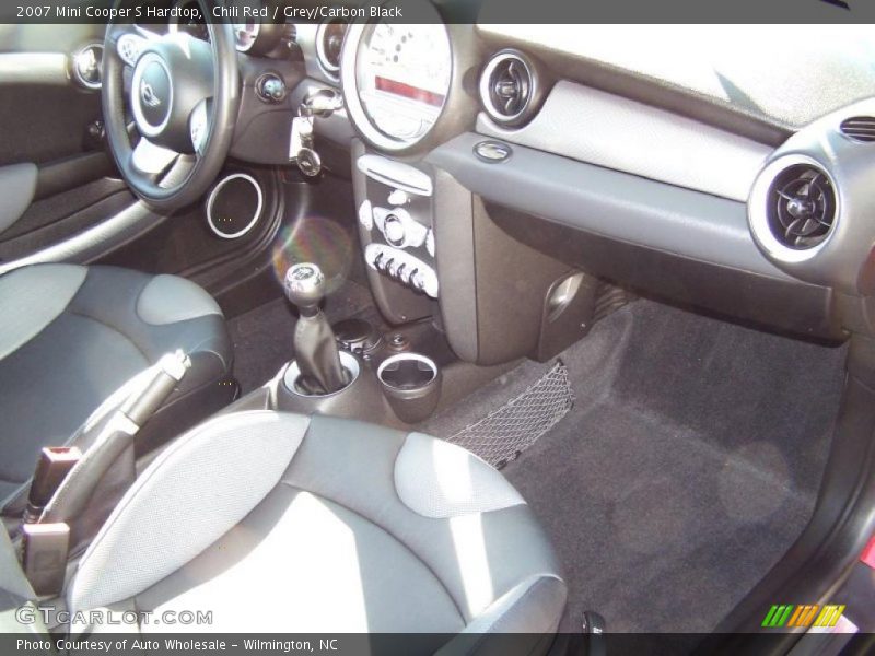 Chili Red / Grey/Carbon Black 2007 Mini Cooper S Hardtop