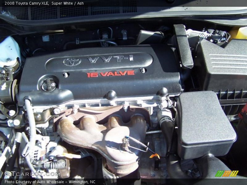Super White / Ash 2008 Toyota Camry XLE