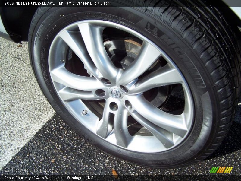 Brilliant Silver Metallic / Black 2009 Nissan Murano LE AWD