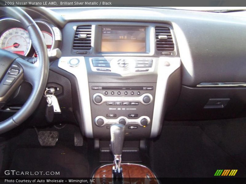 Brilliant Silver Metallic / Black 2009 Nissan Murano LE AWD
