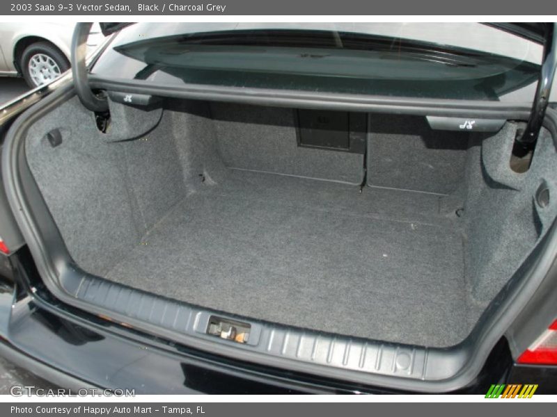 2003 9-3 Vector Sedan Trunk