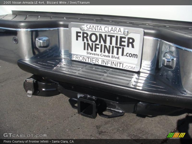 Blizzard White / Steel/Titanium 2005 Nissan Armada LE 4x4
