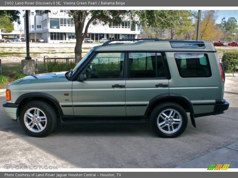 Vienna Green Pearl / Bahama Beige 2002 Land Rover Discovery II SE