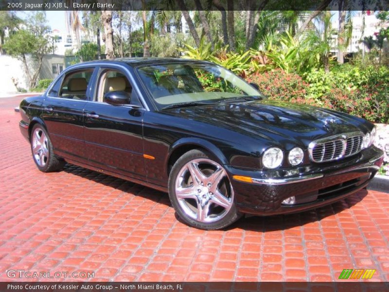 Ebony / Barley 2005 Jaguar XJ XJ8 L